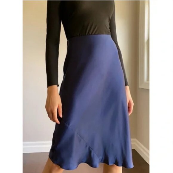 Aritzia Wilfred Only Slip Skirt in Classic Navy - Picture 1 of 13